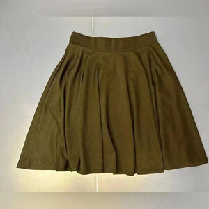 Black flared skirt (S/M)